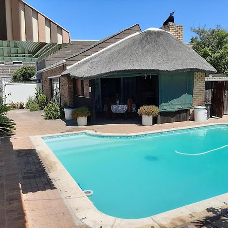 Vergenoegd Guesthouse Parow Esterno foto