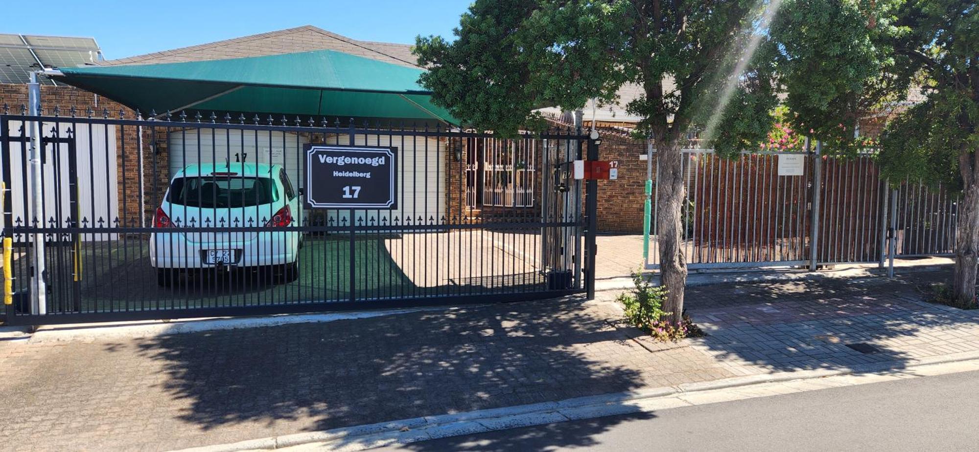 Vergenoegd Guesthouse Parow Esterno foto